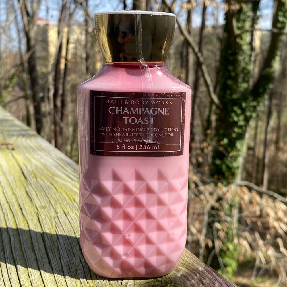 CHAMPAGNE TOAST BODY LOTION
